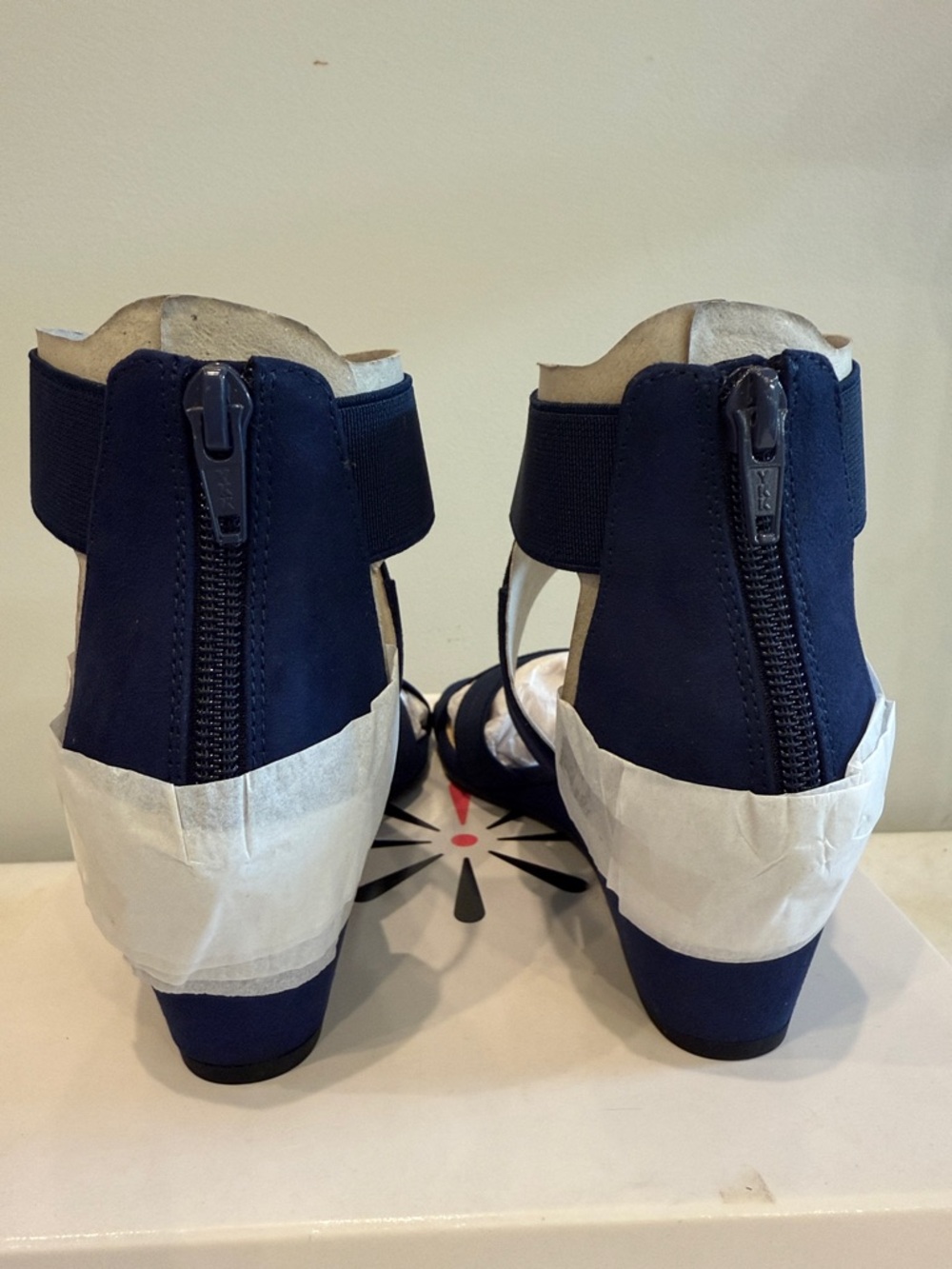 Brand New Isaac Mizrahi Live flats - Picture 5 of 10